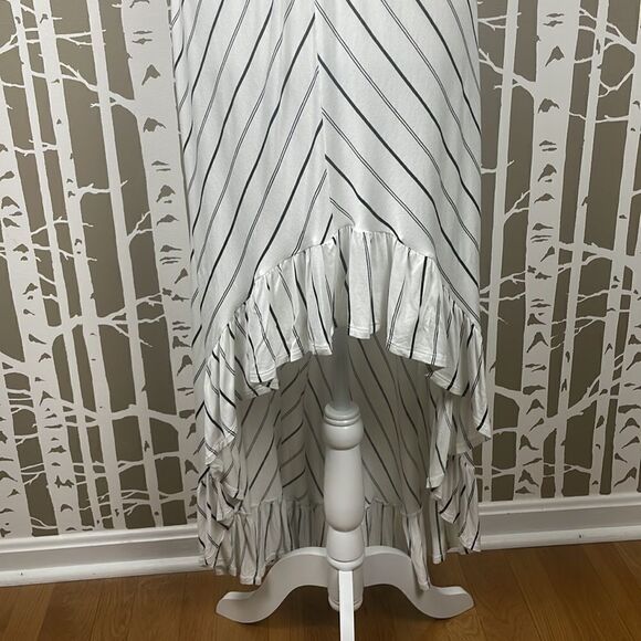Boho hi-lo white and black striped ruffle trim back cutout maxi dress - Picture 4 of 15